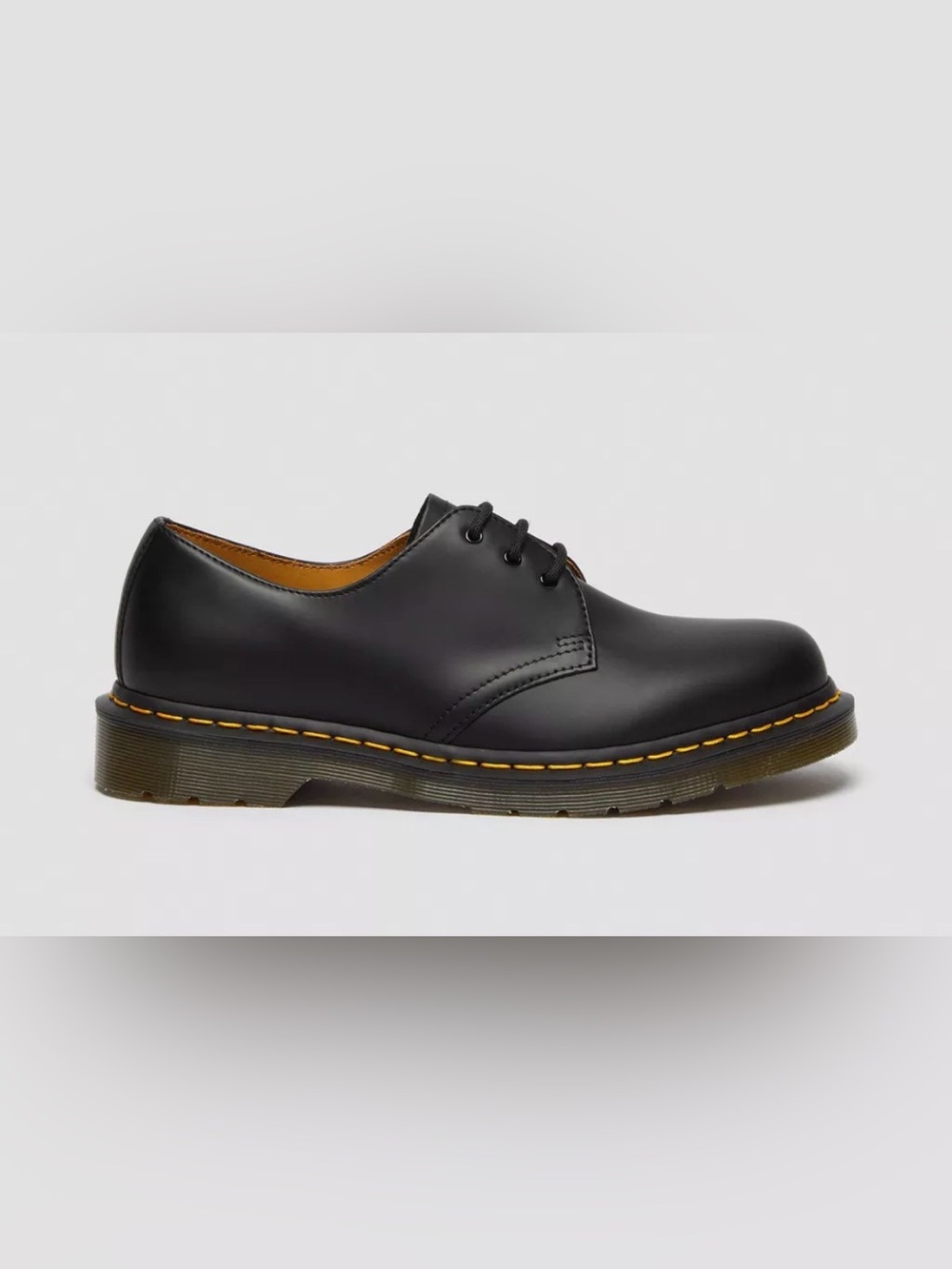 Dr. Martens 1461 Smooth Leather Oxfords — Black (EU 38) Unisex